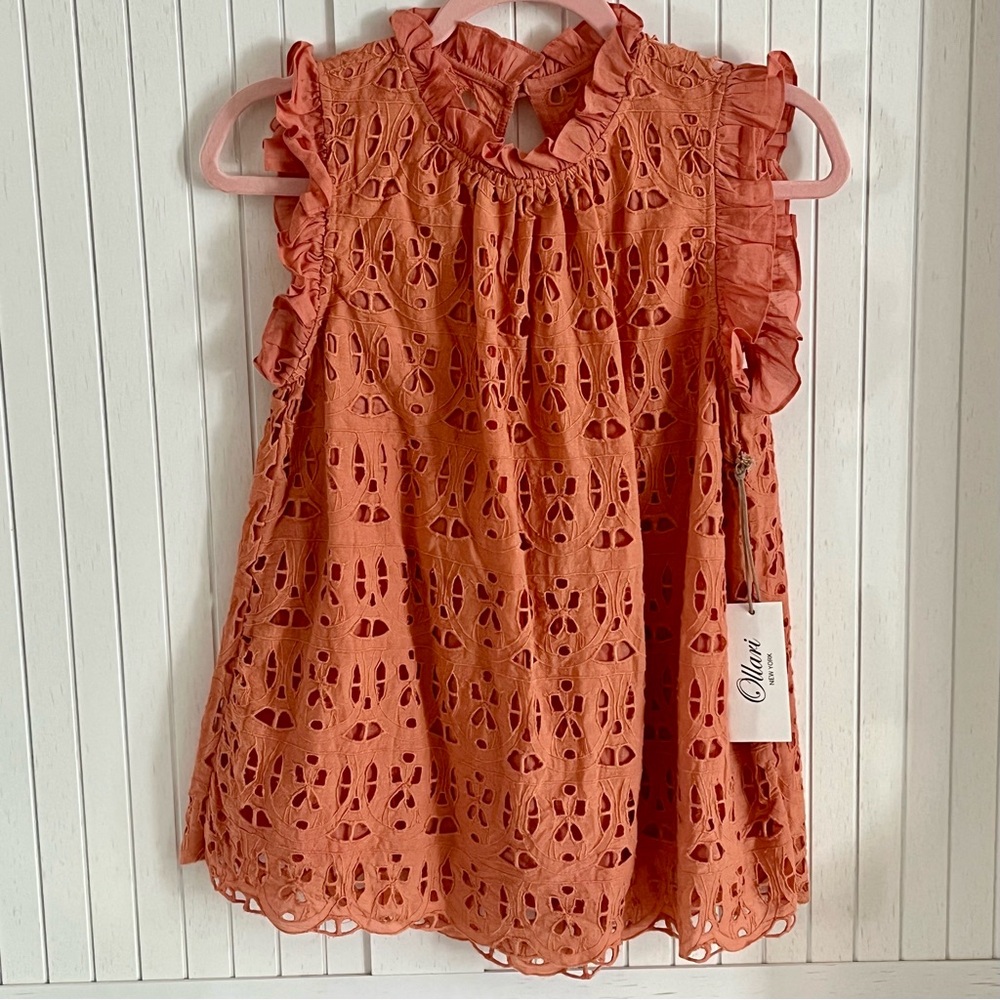 NWT Limited Edition Ollari Coral Eyelet Open Back Sleeveless Charlie Blouse